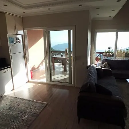 Appartement Muhtesem Deniz Doga Manzarali 3+1 Alanya